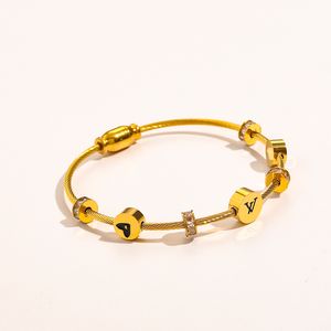 Braccialetti stile classico Bracciale donna Gioielli di design di lusso Cristallo placcato oro 18 carati Braccialetti regalo per amanti dell'acciaio inossidabile Bracciale uomo ZG1161 2024 0201.0