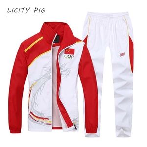 Licity Pig Men Sport Suit Mens Tracksuit Jogging Set Sweatsuit Jacket Track Pants Joggers Olympia Sweat Suit Team Sportwear 201210