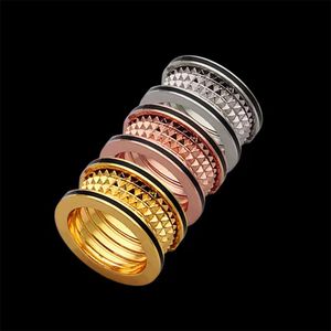 2022 Fashion Couple Ring Men & Women European Classic Wide Gear Designer Rings Top 316L Titanium Steel Rings Jewelry Gifts