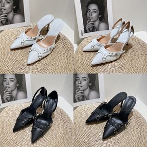 Kvinna Designer High Heels Dress Shoes Sandaler Ballerina Leather Wedding Party Party Pekade Toe Stiletto Triangle Logo Solid Sandals Storlek 35-40