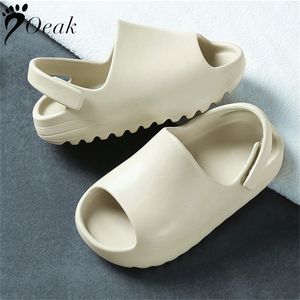 Kinder Sandalen Baby Kleinkind Slipon Mode Jungen Mädchen Schaum Strand Sommer Gleitet Knochen Harzkinder Leichte Wasser Schuhe 220616