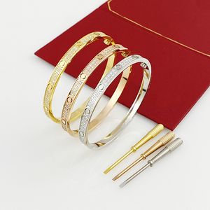 Designer armband Kvinnor Mensarmband Rostfritt stål Armbandgold Bangles Rose Silver Bangle Gift Double Row Diamond Skruvmejsel Armband Par Smycken WI