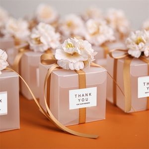102050pcs Transparent Gift Bags Thank You Artificial Flower Ribbon Wedding Souvenirs for Guests Matte Dragees Box Baptism 220811