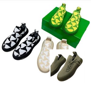 أحذية مصممة مبهرة أخضر حمار وحشي للرجال للركض من بياضات الأحذية السوداء المدربين الأبيضين أحذية رياضية فريدة من نوع