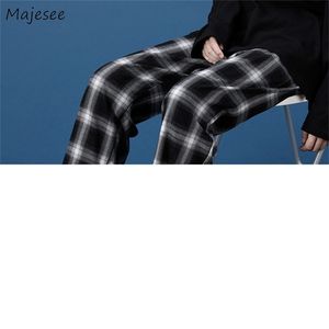 Men's Pants Plaid Design Vintage Pants Men Plus Size 3XL Loose Teens Couples Chi 220823