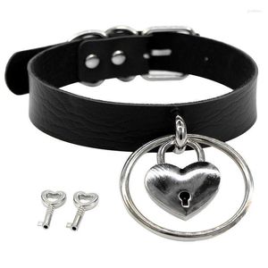 Gothic Heart Lock With Key Chain Necklace Punk Buckle Choker Collar Goth Pendant Women Black PU Leather Jewelry Chokers Godl22