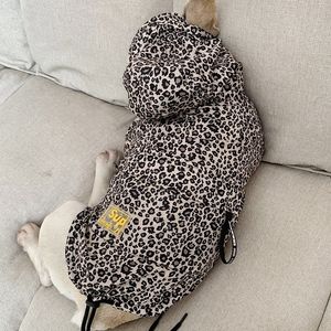 Водонепроницаемая собачья одежда мода Pet Raincoat Puppy Puppy The Cat Coolie Leopard Маленькая куртка поставляет французский бульдог Y200330