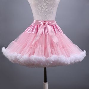 Vuxen kort tyll pettiskirt färgglad tutu kjol crinoline jupon saia för kvinnor 210306