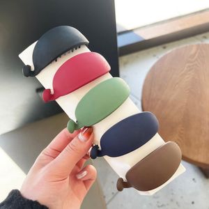 Candy Colors Banana Shape Hair Claws Clamps Women Matte Hairs Clips Hairpins Frosted Ponytail Clip Styling Tool Hair Accessories