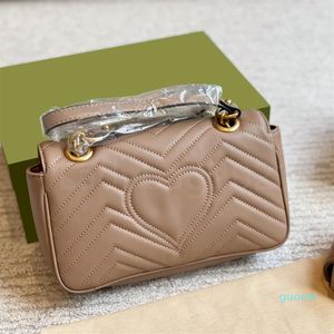 2021 Luxury Designers Lady Tote Letter Chain Purses Trew Zipper Cover Coin Fashion Quilting Clutch Påsar Handväskor Underarm Nylon T525