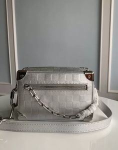 가방 실버 가죽 소재 금속 프레임 디자인 패션 레저 대각선 십자가 개인화 된 핸드백