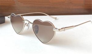New fashion design donna occhiali da sole 8063 vintage montatura in metallo a forma di cuore occhiali protettivi uv400 di alta qualità stile semplice e popolare