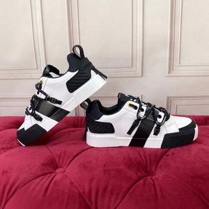 スニーカーデザイナーシューズ男性女性の高級カジュアルシューズファッションプルオン通気性白スパイク靴下の靴 size35-45 MJIIP00002