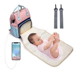 2022 Baby Wickelbeutel Marke USB Mummy Bag Bett Windeln Baby Mode -Tasche Rei￟verschluss rosa schwarze Multi -UNTICTION Feste N￤sse trocken mit Stapeln wechseln Pad -Reise -Rucksack und Pflege