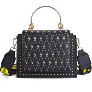 Bolsas de ombro Rivet Moda para Mulheres Senhoras Design Handbag feminina Luxo Messenger Messenger Girls Girls High Quality Flap