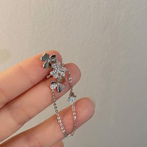 Clip-on & Screw Back Delicate Metal Rhinestone Flower Clip Ear Young Girl Personality Chain Tassel Earring For Woman Jewelry WholesaleClip-o
