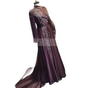 Grape Purple Muslim Evening Dresses Beads Appliques Arabic Dubai Formal Gown A Line Abendkleider Vestidos de soiree