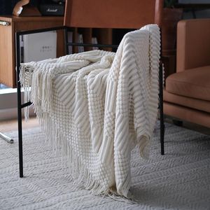 Coperte Coperta in tinta unita lavorata a maglia Il materiale in fibra acrilica mantiene caldo, confortevole e per il tempo libero, adatto per la decorazione del sedile del divano CoverBlanke