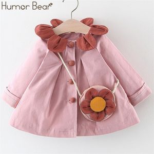 Humor Bär Herbst Baby Mädchen Kleidung Blütenblatt Kragen Baby Prinzessin Kleid Langarm Button CoatFlower Tasche Kinder Kleidung LJ201223