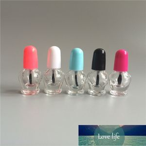 Cute 3ML Puste Wyczyść szklane szklane butelki do paznokci do paznokci w kolory wielofunkcyjne Cap z pędzlem kosmetycznymi