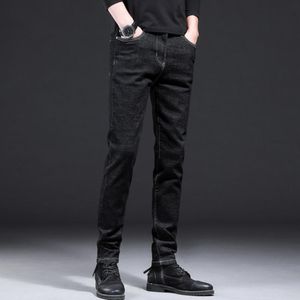 Jeans da uomo Design Denim Skinny Distressed Men 2022 Abbigliamento primavera autunno Designer di buona qualità per uomo