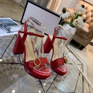 Hottest Heels With Dustbag Women shoes Designer Sandals Quality Sandals Heel height and Sandal Flat shoe Slides Slippers by brand01032