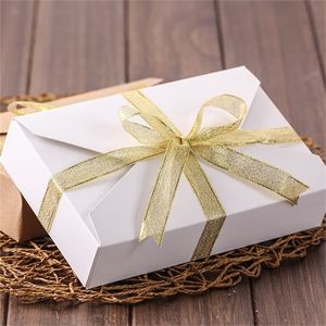 1984125cm 10 PCS 2 Style Paper Box Candy Cookies Lagringslådor R Food Packaging Christmas Baby Shower Party Gift 201016