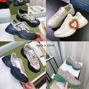Designer Rhyton Casual Shoes Women Mens Sneakers Old Dad Trainers Vintage Genuine Leather Chaussures Shoe Increase Platform Leisure Snea WCE