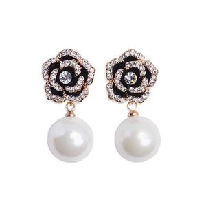 Boucles D'oreilles Perle Noire Or achat en gros de Broupe d oreille pour les femmes à la mode rose Crystal Crystal Black Flwoer Perle pour femmes