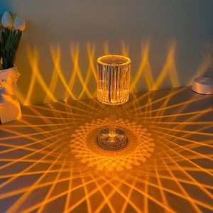 Lâmpadas de mesa Smart Crystal Crystal Recarregável Lâmpada de cabeceira Diamante LED LUZES NOTIDO TOQUE DE DECORA DE CASA DE CASA DEVETÁVEL