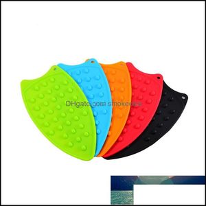 Mticolor Sile Protection Iron Rest Pad Mat Safe Surface Coaster Stand Holder Ironing Insation Boards Factory Price Expert Design Drop Delive