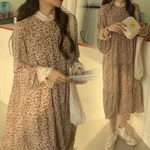 Korea Style Vintage Maternity Flowered Dress for Nursing Autumn Loose Postpartum Woman ammande kläder Chiffon Beach Dresses J220628