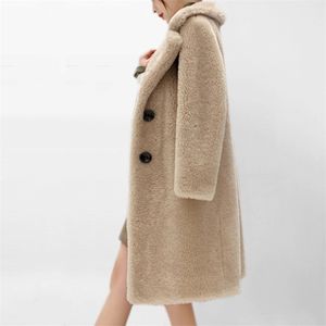 Casaco de pele de cordeiro imitando na longa seção ovelha de cisalhamento casaco novo inverno pêlo um outono e inverno feminino de pele falsa T200507