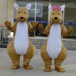 Halloween Lovely Kangaroo Mascot Costume Caratteristica del carnivale di carnival unisex Adulti Dimiglia Natalizio festa di compleanno Outfit Fancy