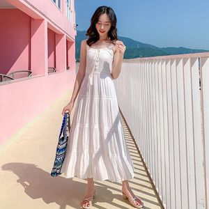 Weißer Strand Chic Kleid großhandel-Casual Kleider Der Maldives Beach Kleidermärchenrock um dünne weiße schicke sanfte Wind Bohemian zu zeigen