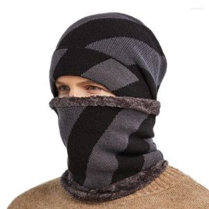 Berets Men's Plaid Knitted Woolen Cap Outdoor Windproof Warm Striped Scarf Sleeve Suit Delm22