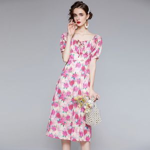 Luxe ontwerper bloemenjurk runway mode korte mouw vierkante nek vakantie prom office dames slanke bedrukte knielengte jurken zomer