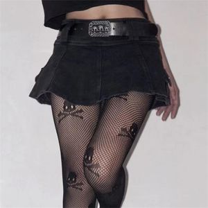 Ins Harajuku Cintura Baixa Mini Pant Saia Com Cinto Mulheres Sexy Black Sashes Saias Denim Feminino Punk Grunge Clubwear Mujer 220322