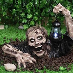 Halloween Ornaments zombie Statua z Latarnią Latarnią Okoży Latarni Ogrodu Gnomy Dekoracja trawnika 220721