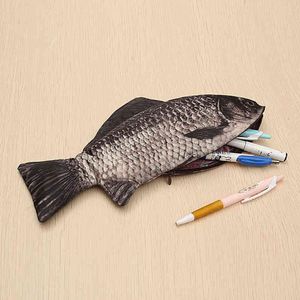 Wholesale carp bag for sale - Group buy Carp Pen Bag Realistic Fish Shape Makeup Pouch Pen Case With Zipper Make Pouch Random Gift Toilet Bag Wash Funny Handbag J220808