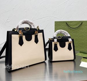 2022 new Luxury Designers Lady Clutch Bags Alligator Open Plain Handbag Fashion Crocodile Underarm Interior Compartment Cosmetic Card