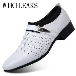 Summer Black Brown White Men Leather Shoes Mens Pointed Toe Dress Shoes Högkvalitativ formell Slip On Hollow Out Sandals Man 220727