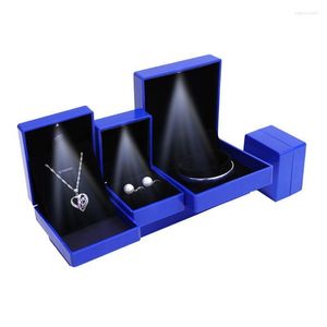 Schmuckbeutel Taschen LED beleuchtete Ring Halskette Aufbewahrungsboxen Verlobung Hochzeit Geschenketui Anhänger Armband Display Box Edwi22