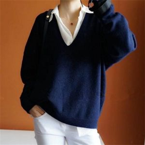 Signi di cashmere Women Sexy Big V Collar Pullover Pullover Ladies Fashion Bat Magione 201225