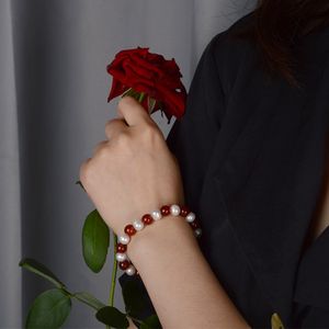 Bracciale fatto a mano con fili naturali 8-9 mm perla d'acqua dolce bianca verde giada rossa 20 cm per la moda dei gioielli da donna