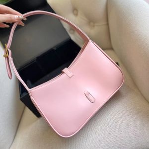 Luxurys Designer Taschen Mode Frauen Achseltasche Klassisches festes Leder Metall Buchstaben Handtasche Hohe Qualität Dame Brieftasche 9 Farben Stil sehr gut