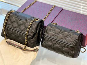 Umhängetaschen Luxusmarken Brieftasche Mode Brieftasche einfache quadratische Frauendesigner hochwertige echte Lederkettenhandtaschen