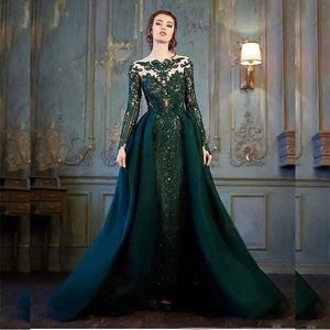 Ny ankomst mörkgrön spets paljetter Empire aftonklänning med långärmad elegant tävlingssatin formell aftonklänning för prom bunning mode