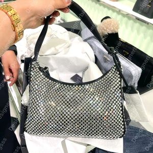 Bolsa de lona à prova d'água embelezada de cetim mini bolsa de ombro de bolsa 2005 nylon diamante hobo peles femininas placas de moda lady bola de luxo de luxo