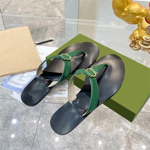 Wholesale thin flip flops for sale - Group buy 2022 Designer Slipper Metal Chain Sandals Ladies Slippers Thong Leather Sandals Thin Black Flip flop Box